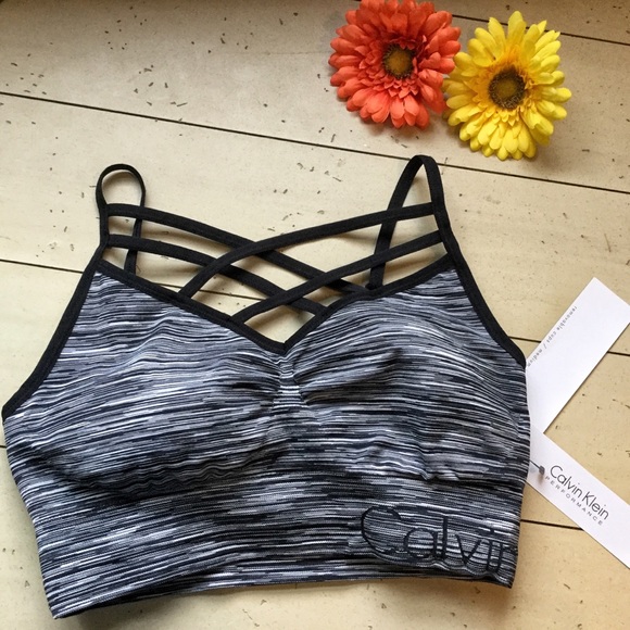 Calvin Klein Tops - Calvin Klein Padded Sports Bra, Strappy, Large NEW